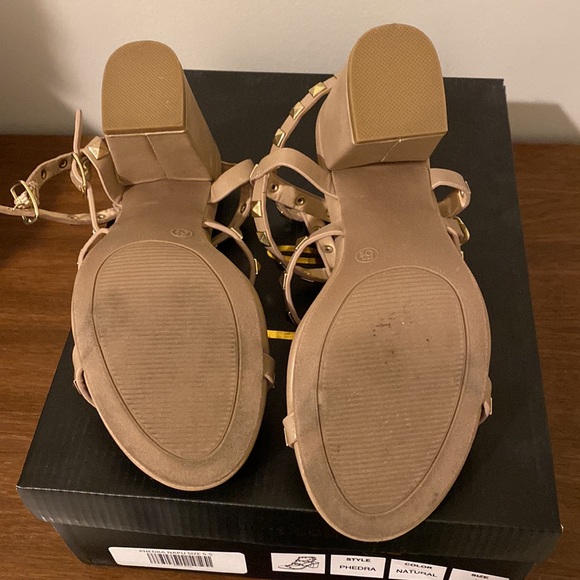 Lulu’s Phedra Natural Studded Ankle Strap Heels (Size 5.5) - Picture 4 of 4